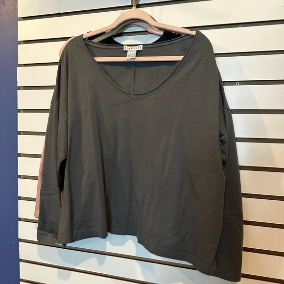 Parker Basic Washed Long Sleeve Tee In Charcoal | LG/XL - Picture 2 of 8